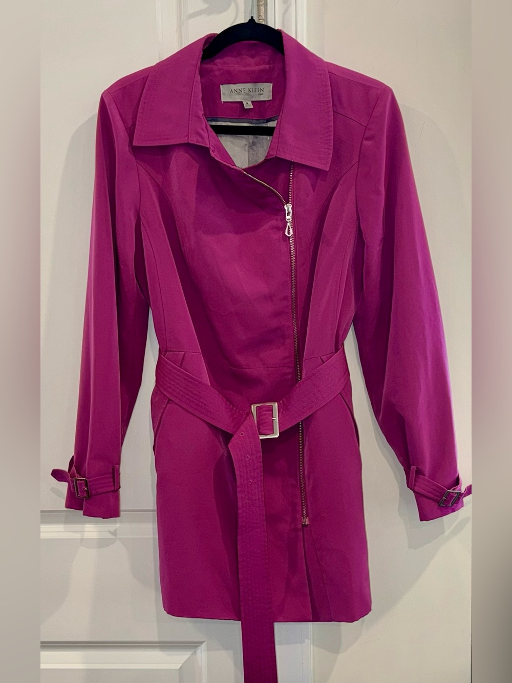 Anne Klein Magenta/Berry Zip-Front Belted Jacket Size M